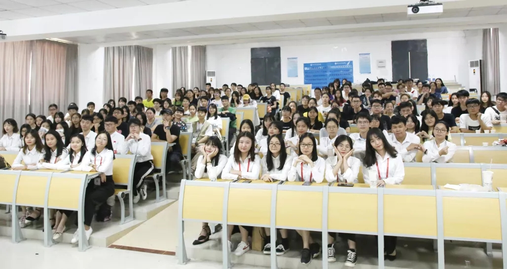 说明: C:\Users\ADMINI~1\AppData\Local\Temp\WeChat Files\987210fce6c59ab22fdd3e42a032c96.jpg